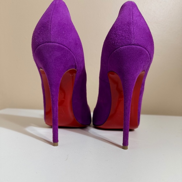 Christian Louboutin So Kate - Picture 4 of 4